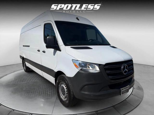 2022 Mercedes-Benz Sprinter 2500 High Roof I4