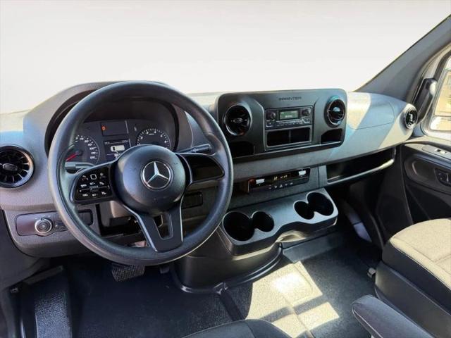 2022 Mercedes-Benz Sprinter 2500 High Roof I4