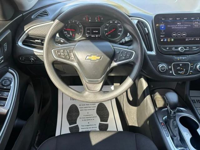 2023 Chevrolet Malibu FWD 1FL