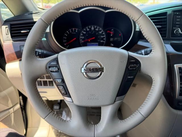 2016 Nissan Quest SV