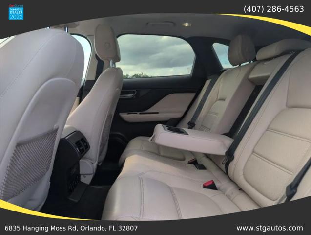 2017 Jaguar F-PACE 35t Prestige