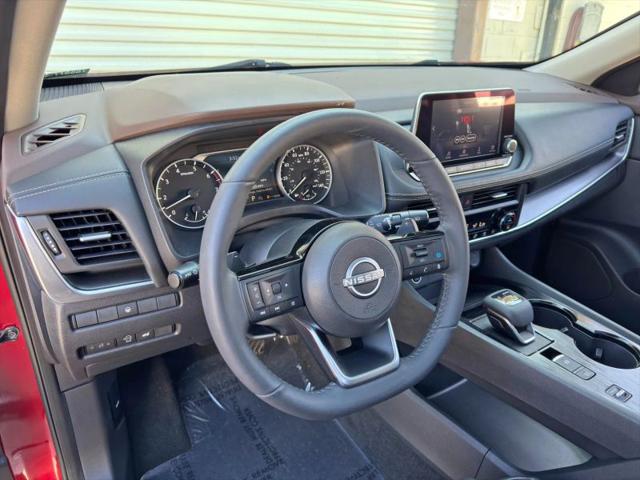 2023 Nissan Rogue SV FWD