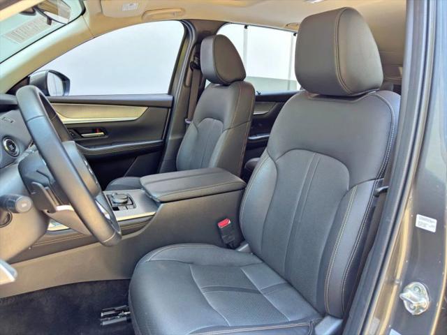 2024 Mazda X-90 3.3 Turbo Preferred Plus