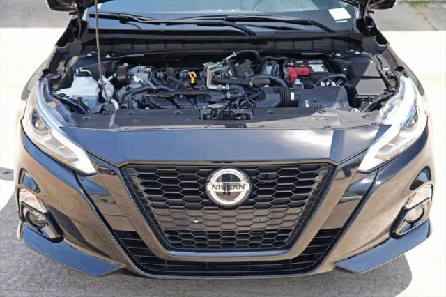 2022 Nissan Altima SR FWD