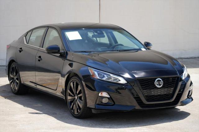 2022 Nissan Altima SR FWD