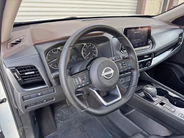 2022 Nissan Rogue SL FWD