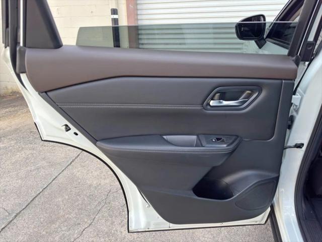 2022 Nissan Rogue SL FWD