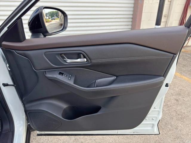2022 Nissan Rogue SL FWD