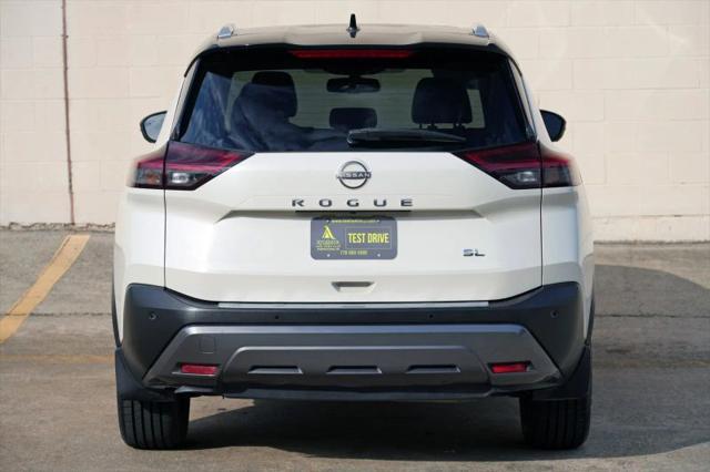 2022 Nissan Rogue SL FWD