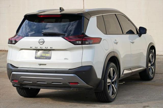 2022 Nissan Rogue SL FWD