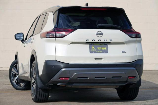 2022 Nissan Rogue SL FWD