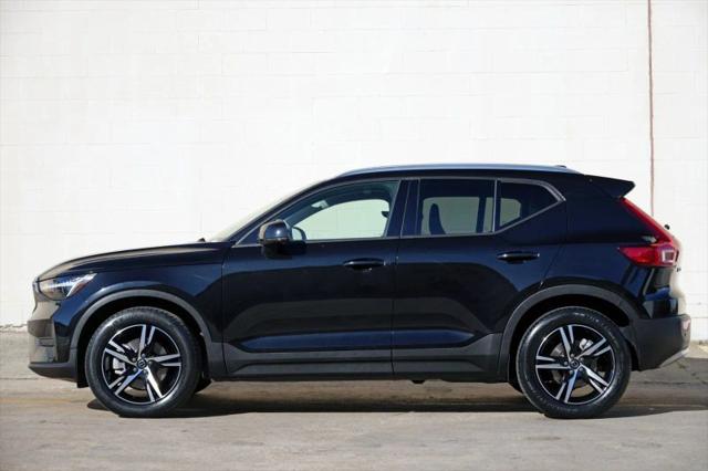 2023 Volvo XC40 B5 Core