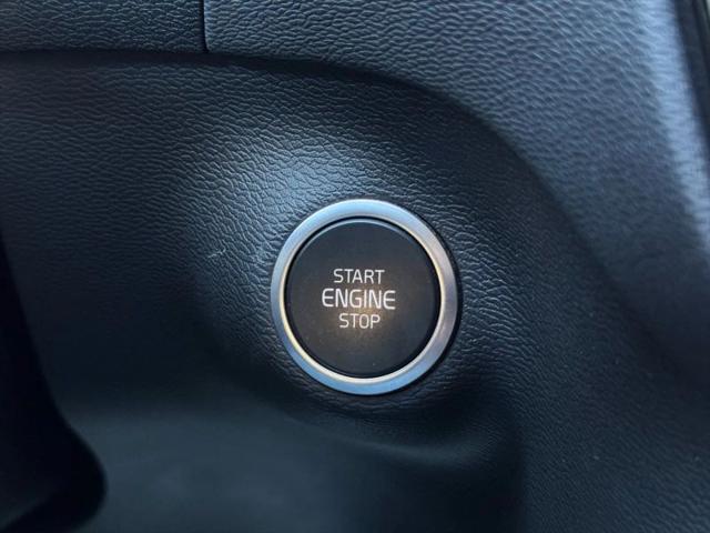 2023 Volvo XC40 B5 Core