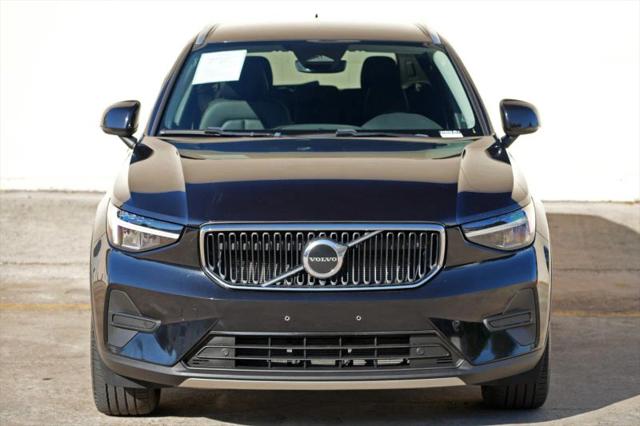 2023 Volvo XC40 B5 Core