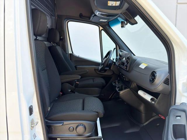 2023 Mercedes-Benz Sprinter 2500 High Roof 4-Cyl Diesel HO