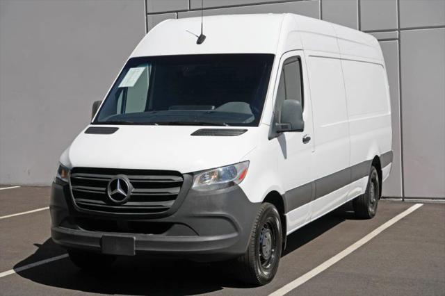 2023 Mercedes-Benz Sprinter 2500 High Roof 4-Cyl Diesel HO