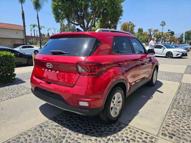 2020 Hyundai Venue SEL