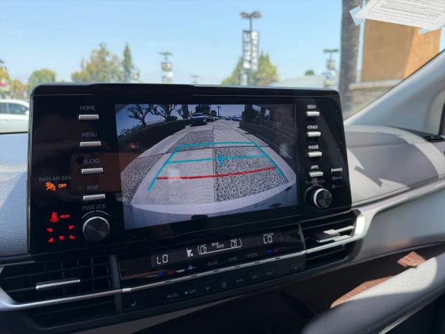2023 Toyota Sienna XLE
