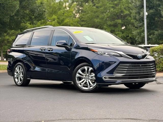 2024 Toyota Sienna Platinum