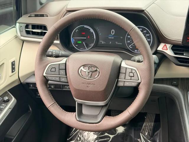 2024 Toyota Sienna Platinum