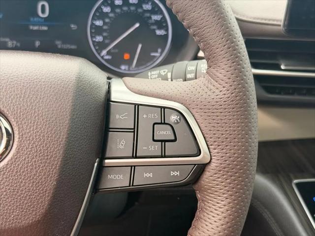 2024 Toyota Sienna Platinum