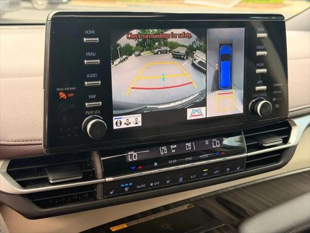 2024 Toyota Sienna Platinum