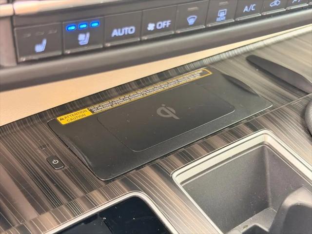 2024 Toyota Sienna Platinum