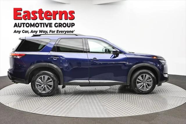 2025 Nissan Pathfinder SV FWD