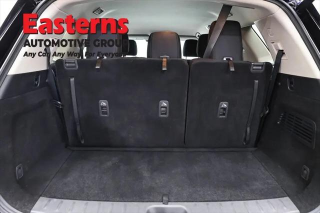 2025 Nissan Pathfinder SV FWD