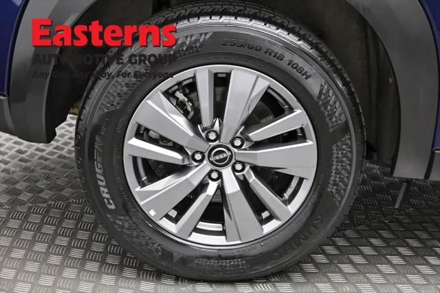 2025 Nissan Pathfinder SV FWD