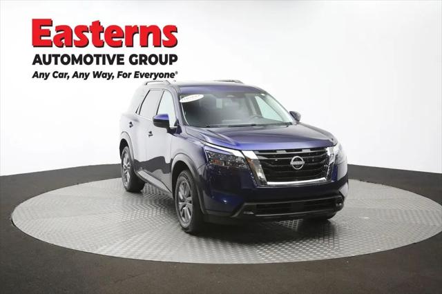 2025 Nissan Pathfinder SV FWD