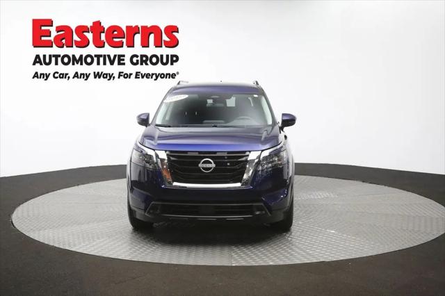 2025 Nissan Pathfinder SV FWD