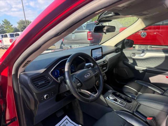 2020 Ford Escape SE Sport Hybrid