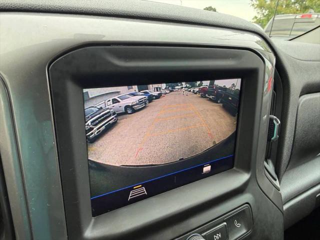2020 Chevrolet Silverado 1500 2WD Crew Cab Short Bed Custom