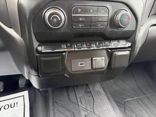 2020 Chevrolet Silverado 1500 2WD Crew Cab Short Bed Custom