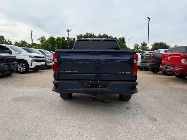 2020 Chevrolet Silverado 1500 2WD Crew Cab Short Bed Custom