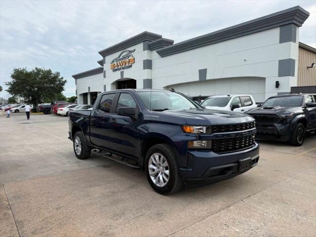 2020 Chevrolet Silverado 1500 2WD Crew Cab Short Bed Custom
