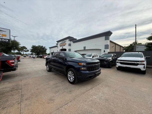 2020 Chevrolet Silverado 1500 2WD Crew Cab Short Bed Custom
