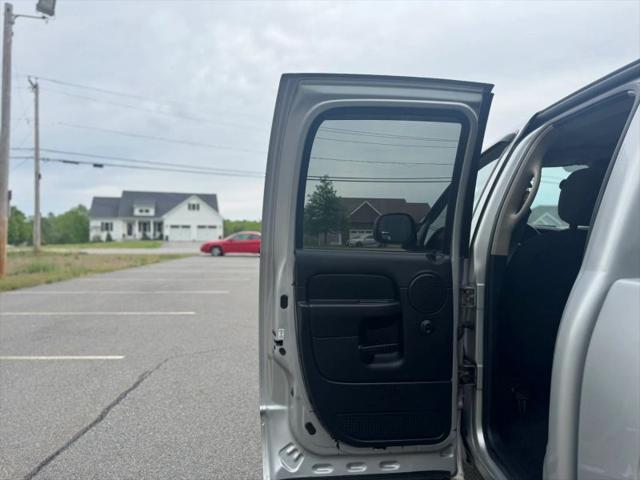 2004 Dodge Ram 2500 SLT/Laramie