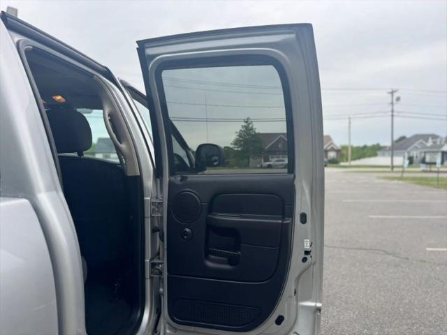 2004 Dodge Ram 2500 SLT/Laramie