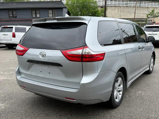 2019 Toyota Sienna L 7 Passenger