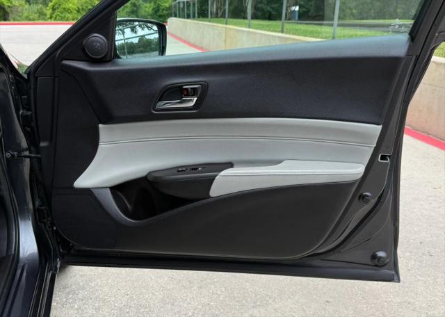 2016 Acura ILX Premium Package