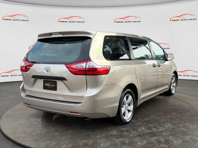 2017 Toyota Sienna L 7 Passenger