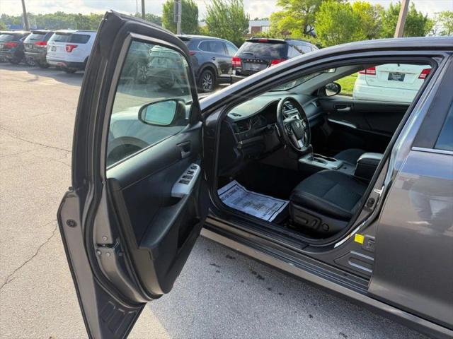 2014 Toyota Camry SE