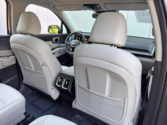 2025 Kia Sorento Hybrid EX