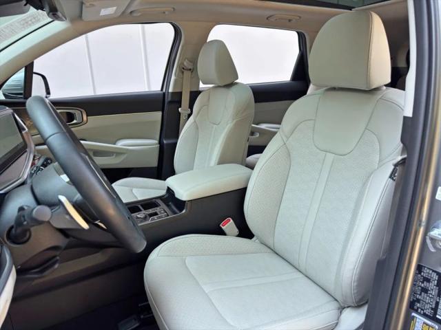 2025 Kia Sorento Hybrid EX