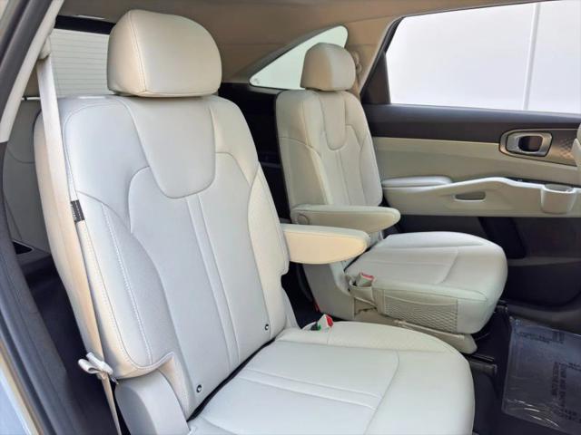 2025 Kia Sorento Hybrid EX