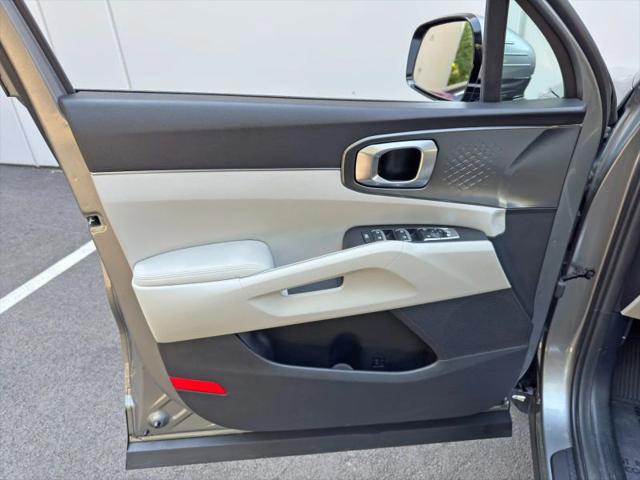 2025 Kia Sorento Hybrid EX