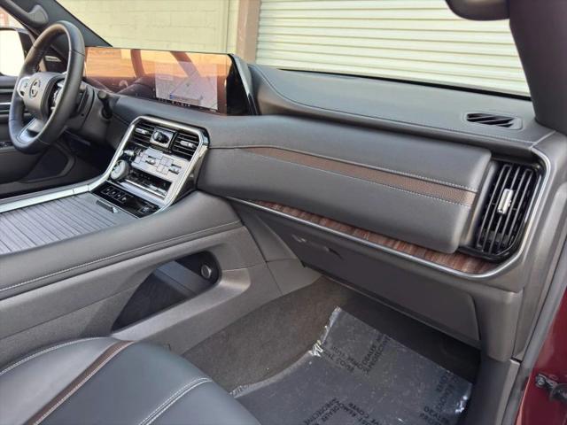 2025 Nissan Armada SL 4WD
