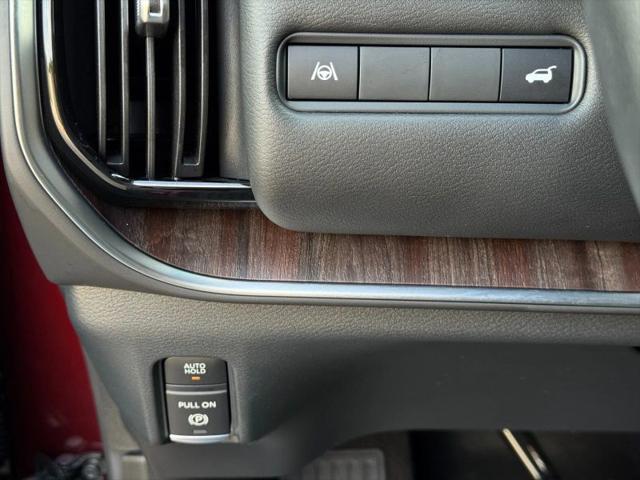 2025 Nissan Armada SL 4WD